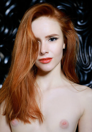 18 year old cutie Carmen Callaway sexys her two study buddies at the same time